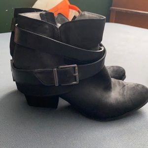 Black ankle bootie